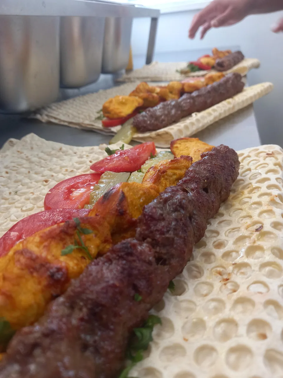 ساندویچ کباب هانی - تصویر 4