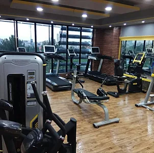 مجتمع ورزشی درمانی انرژی پلاس