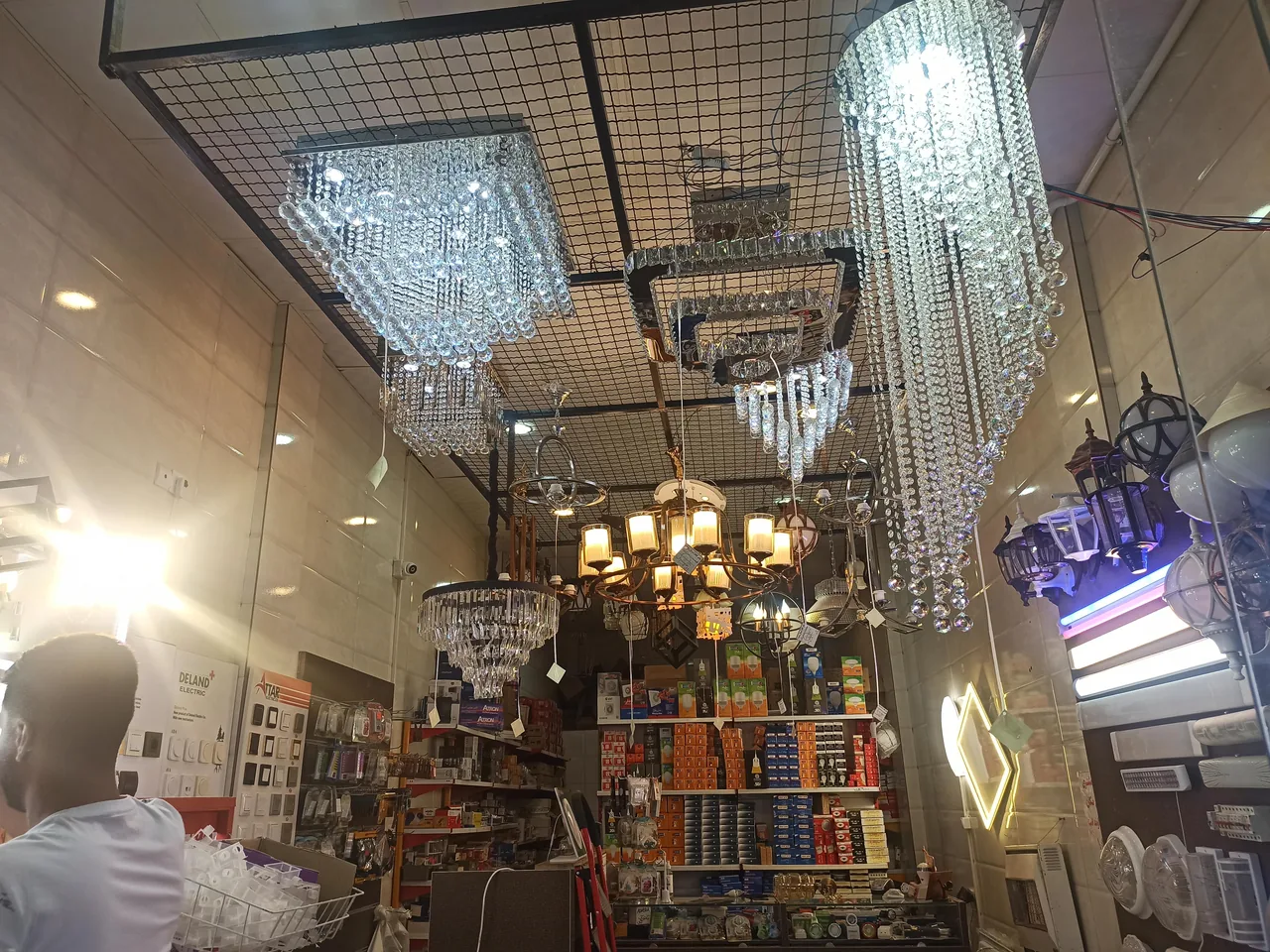 الکتریکی ولتاژ - تصویر 3