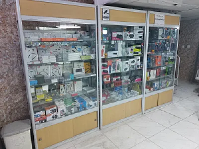 کافی نت و فروشگاه کامپیوتر ایلیا