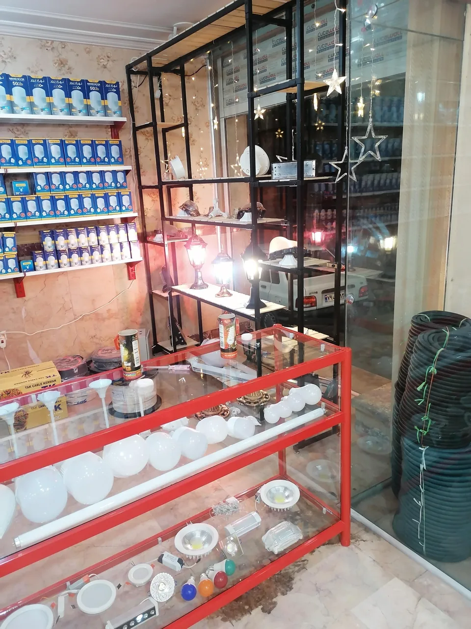 کالای برق یانا الکتریک - لوازم برقی و الکتریکی در کرمان