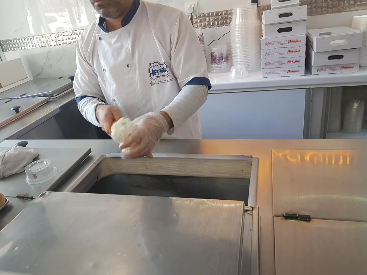 بستنی نوبهار - تصویر 4