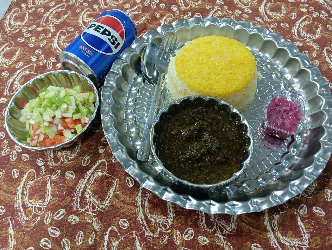 غذا بیرون بر بهشت - تصویر 5