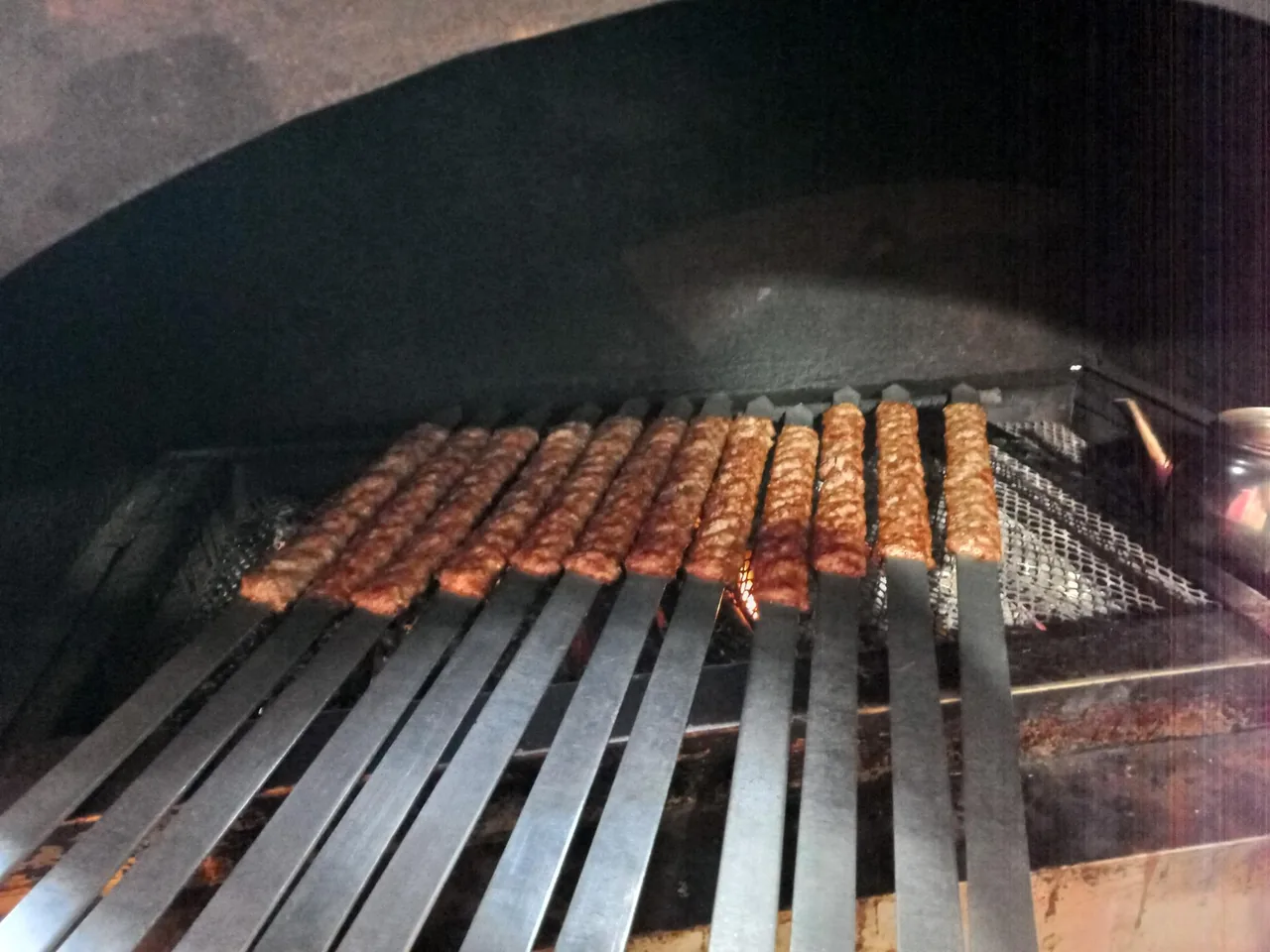 تهیه غذای سرآشپز - تصویر 2