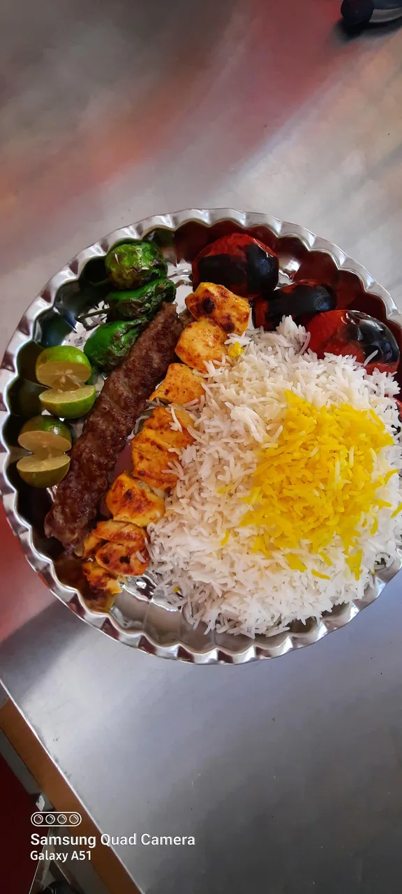 تهیه غذای میرزایی - کترینگ و تهیه غذا در کرمانشاه - تصویر 2