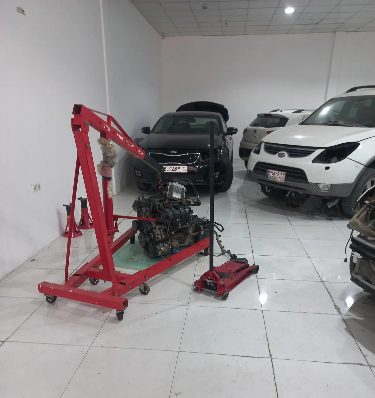 تعمیرگاه مکانیکی خودرو های وارداتی کیانی - تصویر 2