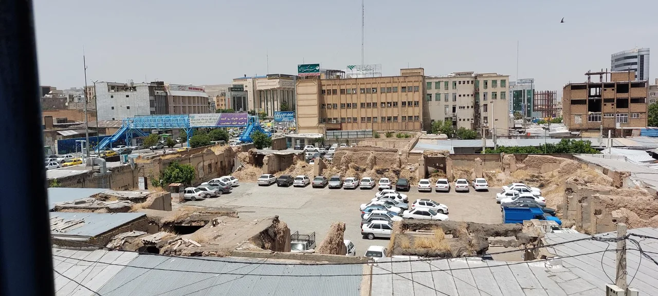 پارکینگ شاهنگ - تصویر 2