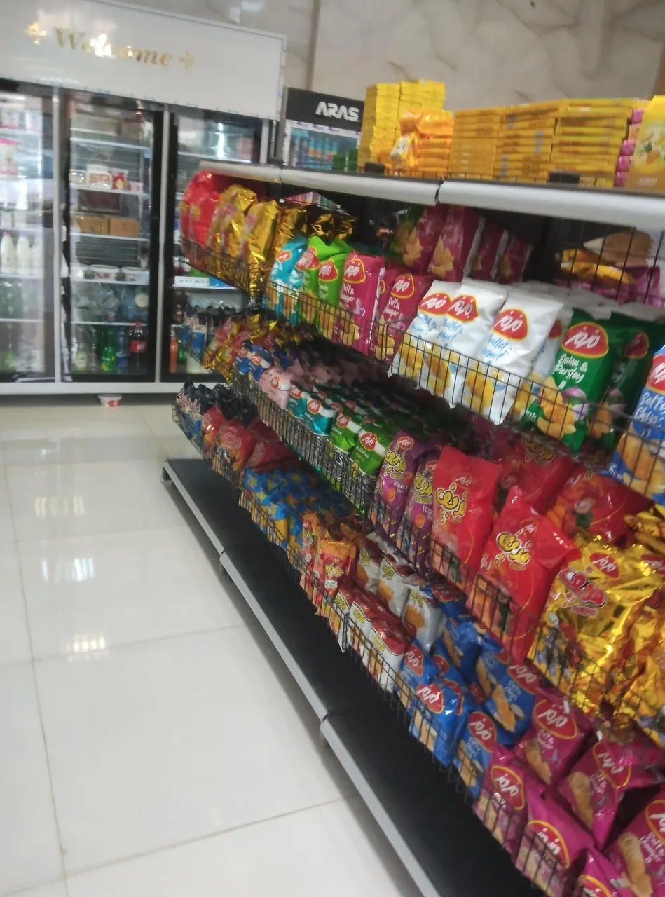 سوپر مارکت گلستان