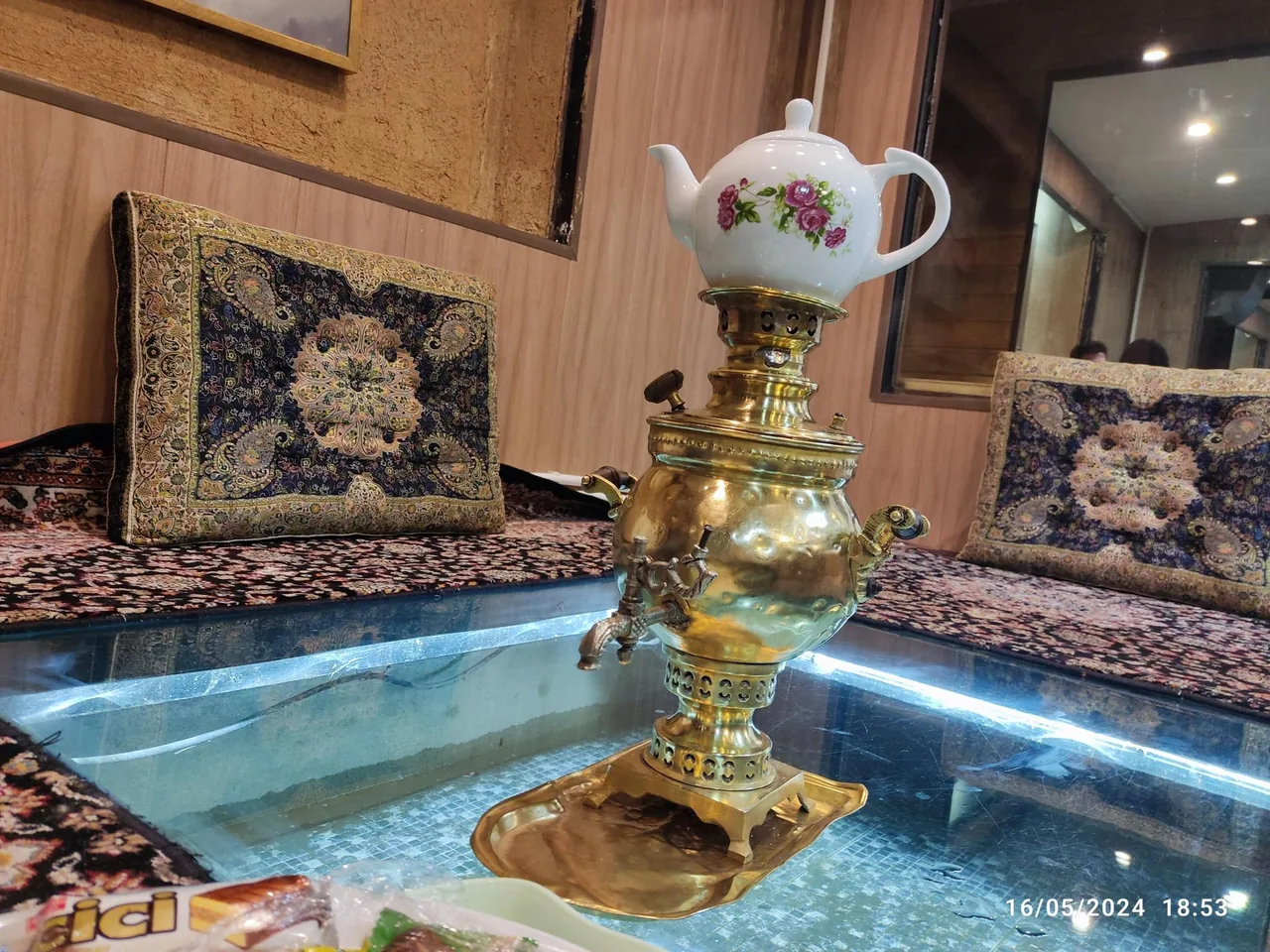 باغ رستوران پاییزان ۲ - تصویر 3
