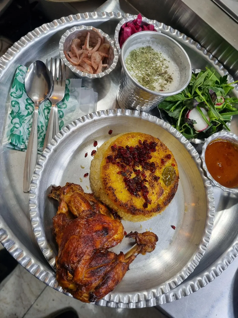 کبابسرا و دیزی سرا شاهان - تصویر 3