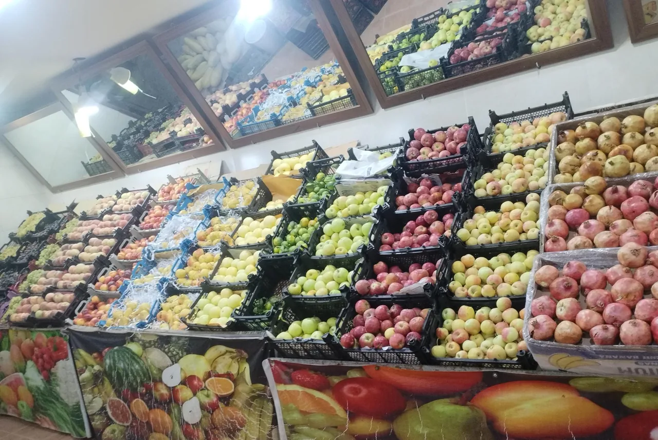 میوه سرای شیرانی - میوه و تره‌بار در کرمان - تصویر 3