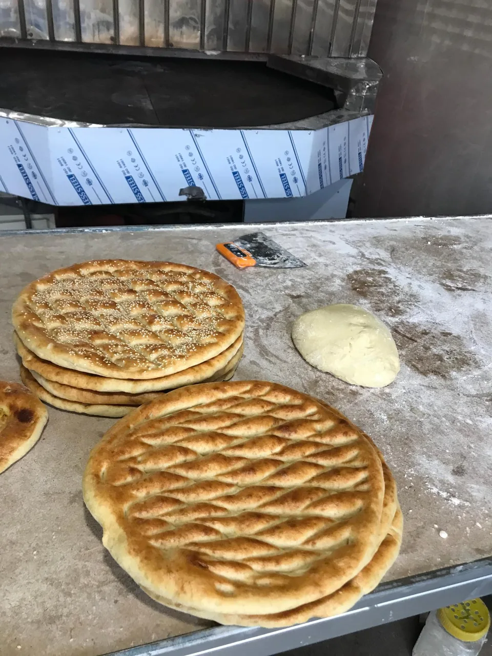نانوایی حکیم - نانوایی سنتی در تبریز - تصویر 2