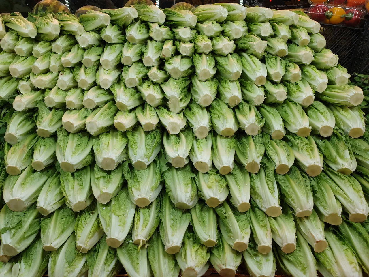 میوه فروشی جاده تهران
