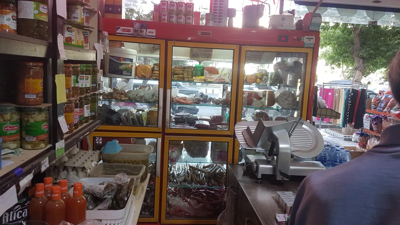 فرآورده های گوشتی نوبهار - تصویر 3