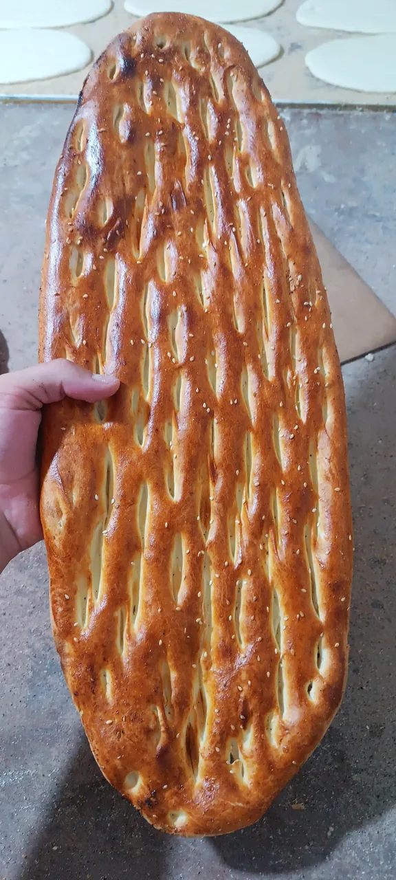 نان روغنی کامبیز
