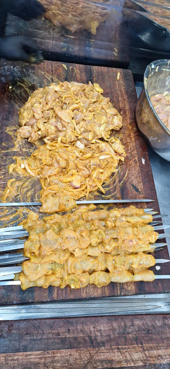 سوپر گوشت و کبابی آرش - تصویر 2