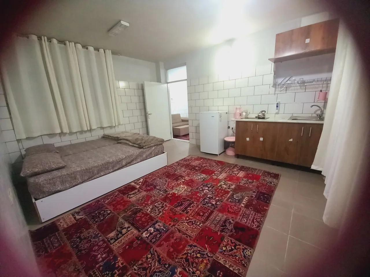 هتل آپارتمان آزادی