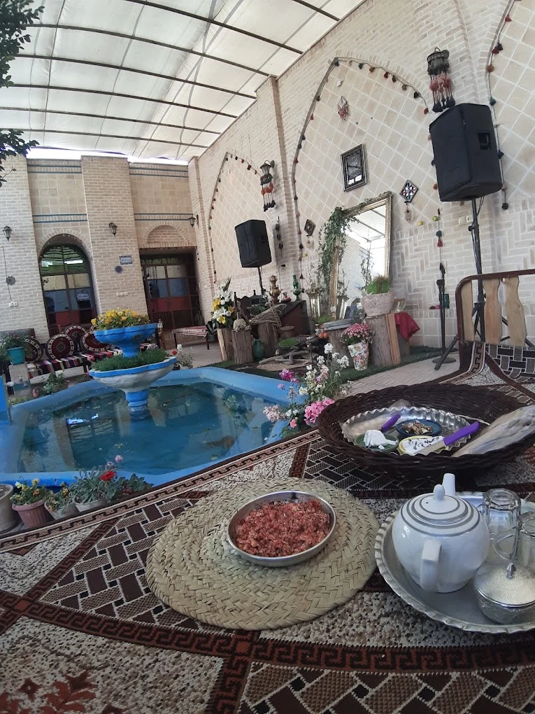 اقامتگاه بومگردی خانم کوچیک - تصویر 5