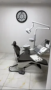 مطب دکتر سجاد فرخی متخصص جراحی لثه و ایمپلنت