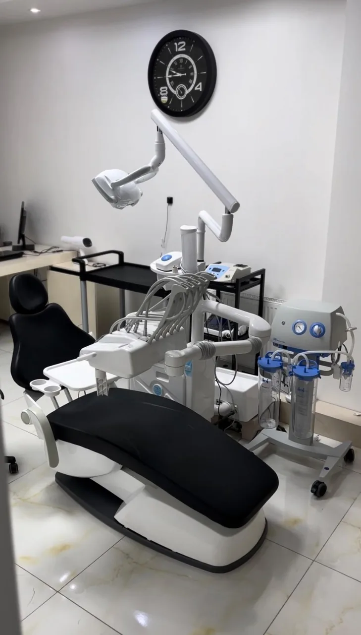 مطب دکتر سجاد فرخی متخصص جراحی لثه و ایمپلنت - دندانپزشک در ارومیه - تصویر 3