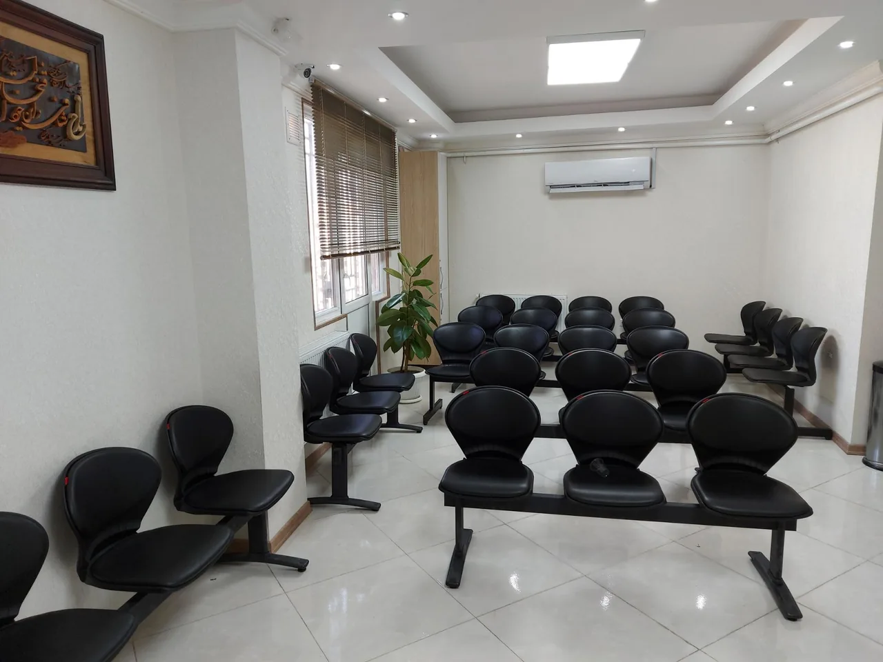 مطب قلب دکتر علی رستمی - تصویر 2