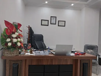 دکتر علی زلفی (فوق تخصص قلب کودکان)
