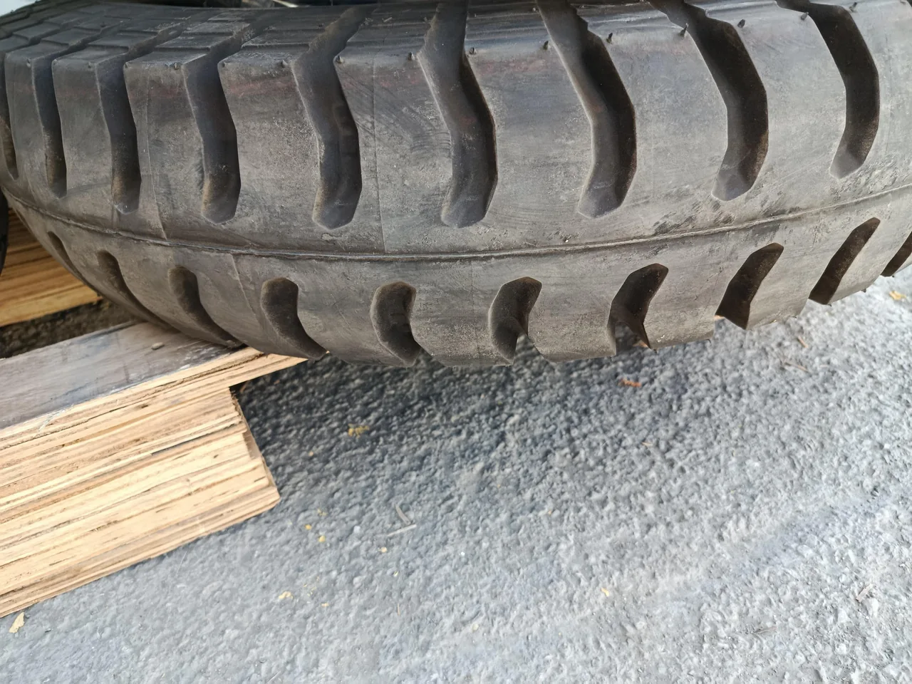 لاستیک امید حیرانی