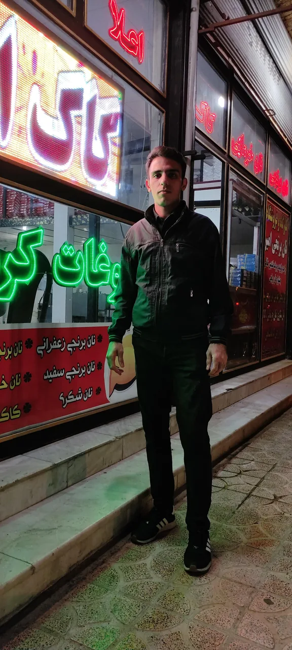نان برنجی امیر( شعبه گلریزان) - تصویر 2