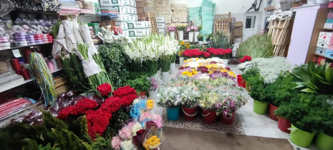 پخش گل و گلفروشی حاتم یار - گل‌فروشی در ارومیه - تصویر 3