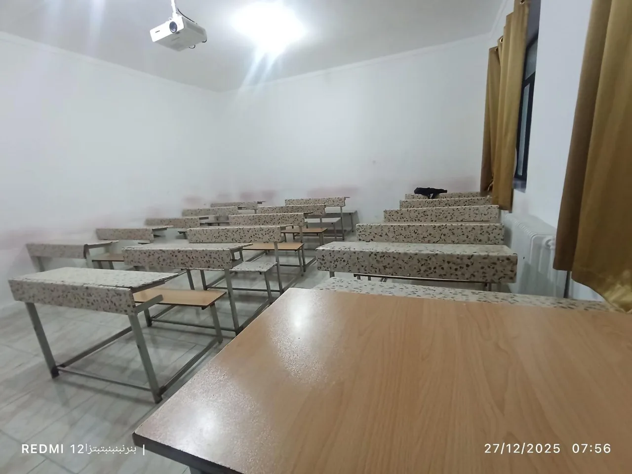 دبیرستان ماندگار زنده‌یادمحمدجعفر معنوی - تصویر 2