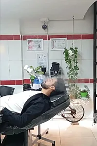 آرایشگاه بارون
