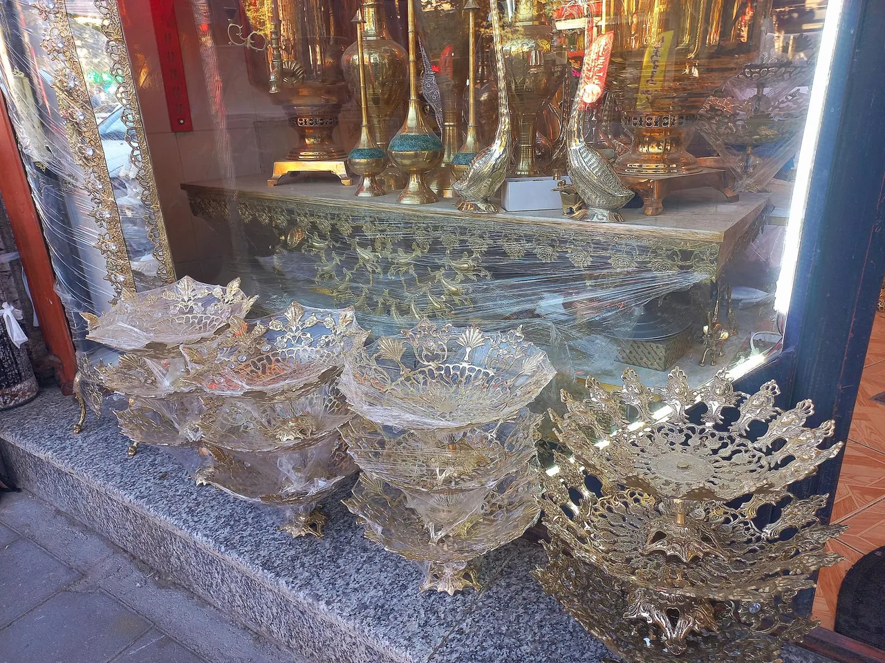 برنز سرای آنتیک برنجیان - لوازم خانگی در ارومیه - تصویر 2