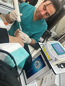 کلینیک درمان زخم امید کرمان
