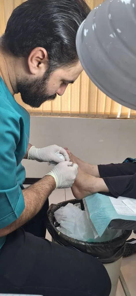 کلینیک درمان زخم امید کرمان - پزشک عمومی در کرمان - تصویر 3