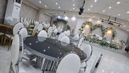 تالار عمارت فاخر