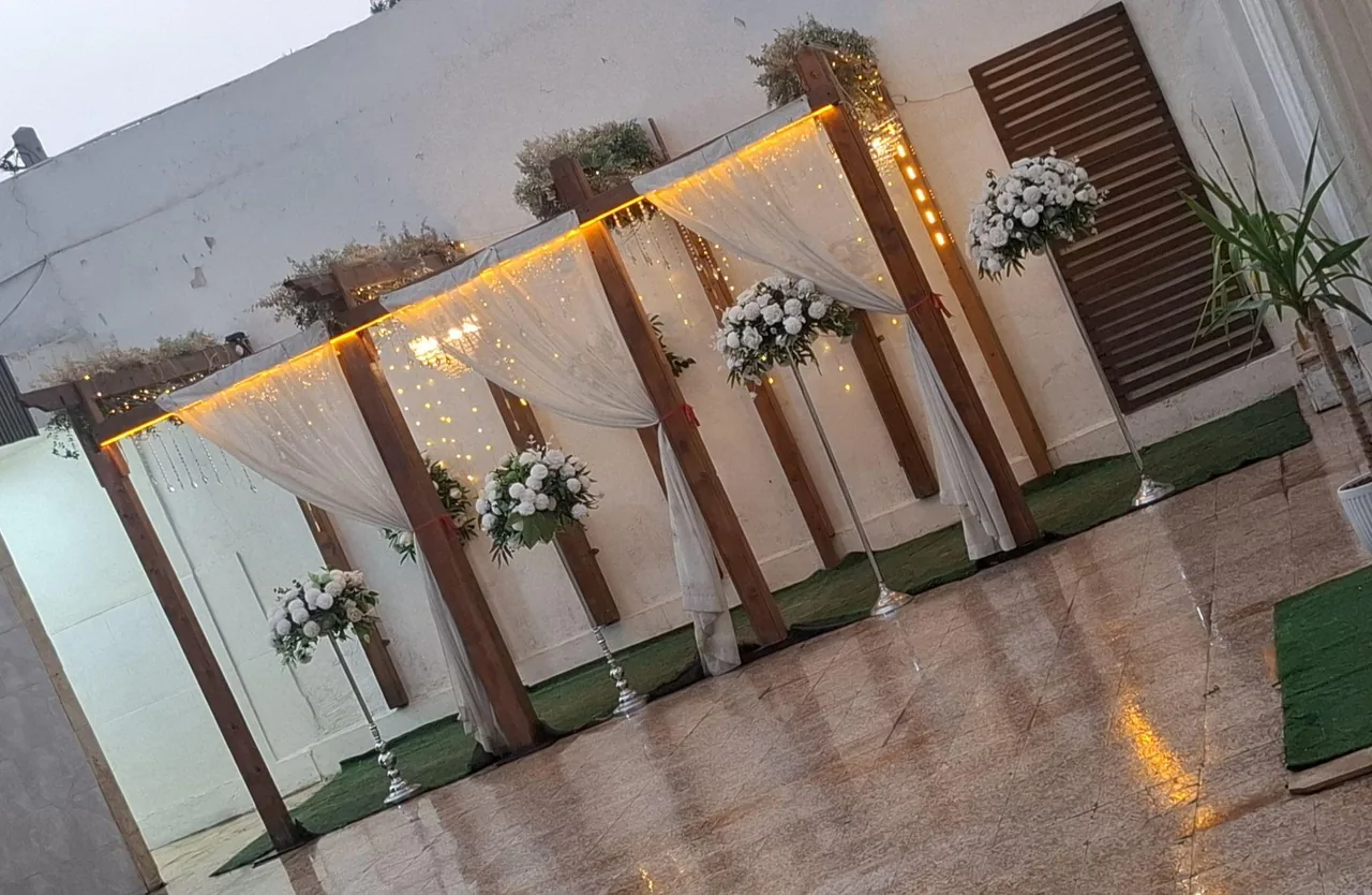 تالار عمارت فاخر - تصویر 4