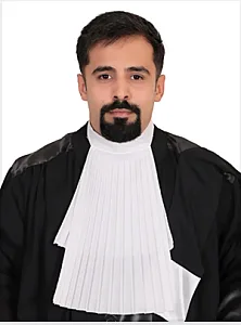 بهزاد هاتف نیا وکیل پایه یک دادگستری