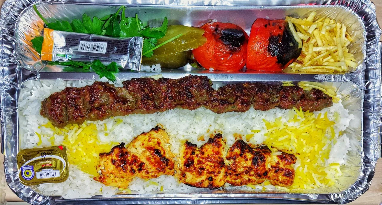 تهیه غذای میزبان - کترینگ و تهیه غذا در ارومیه - تصویر 2