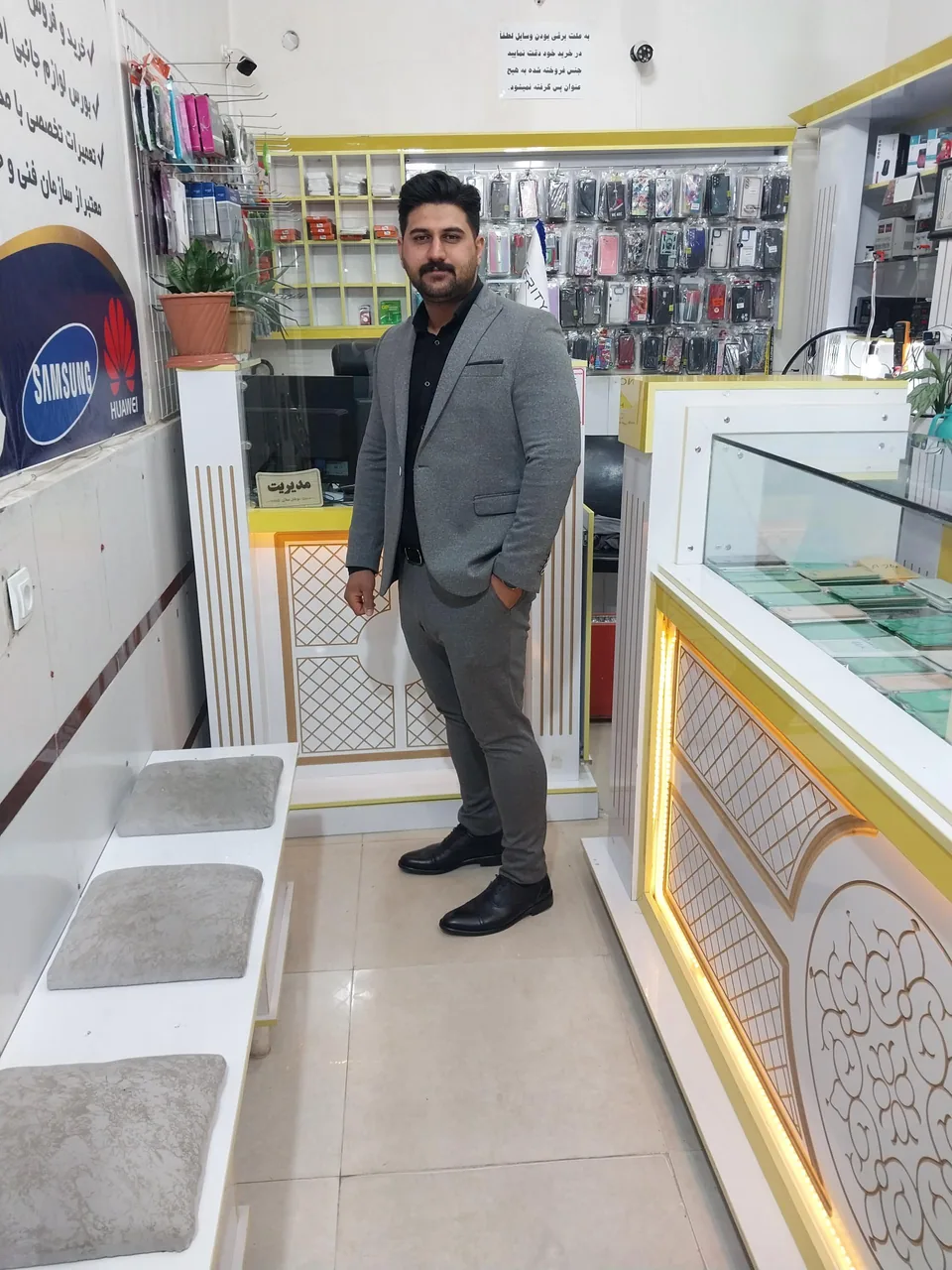 موبایل میلان 2 - تصویر 2