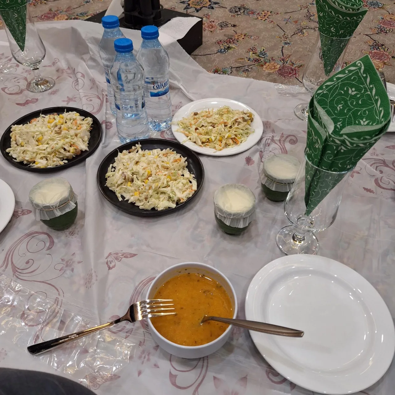 رستوران آهور