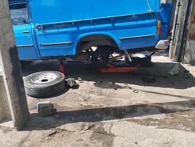 تعمیرگاه ایران خودرو و سایپا احمدوند کوهی