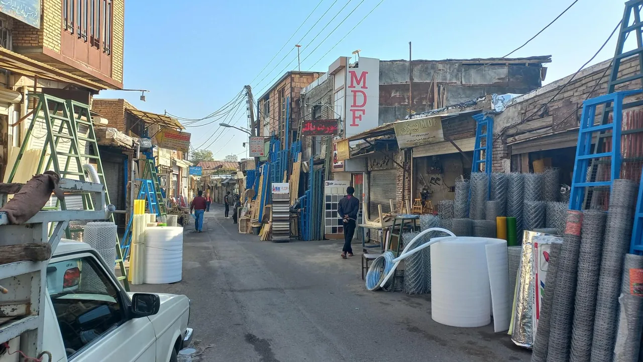 بازار آهنگران - تصویر 2