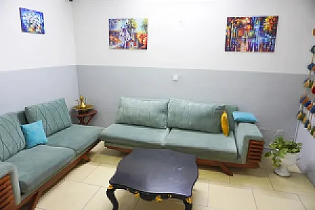 دبیرستان دخترانه آشنا - پایه هشتم