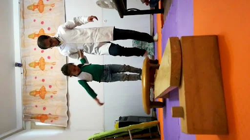 مرکز توانبخشی رویش تبریز