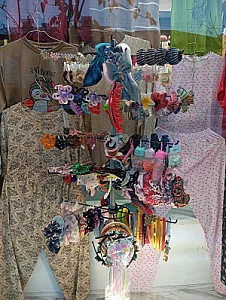 پوشاک زنانه دهگاهی