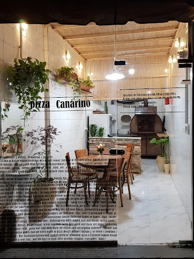 پیتزا کانارینو
