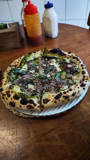 پیتزا کانارینو