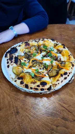 پیتزا کانارینو