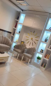 مرکز جراحی دکتر صادقی و دکتر معینی