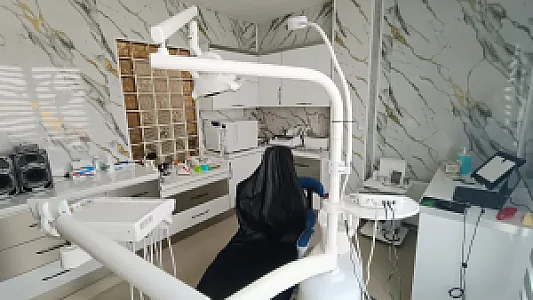 مطب دندانپزشکی دکتر مهدی صفاری لو